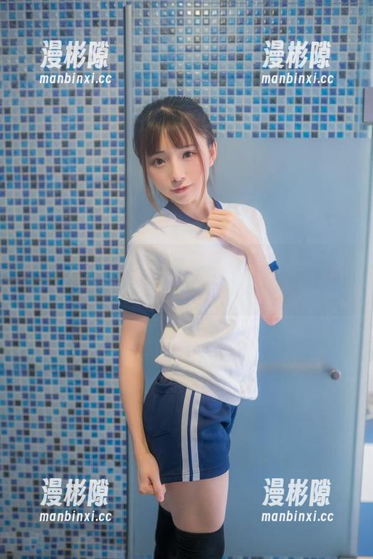 在无圣光里，邂逅喵糖映画的穹妹白裙，细腻如梦