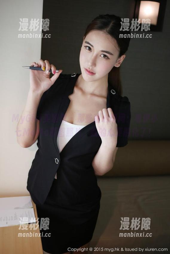 MyGirl美媛馆 - 那些甜心瞬间：看伊小七MoMo原图照片，我的心要融化了！