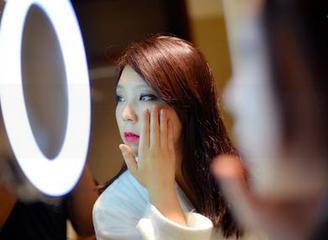 PANS写真 – 在线看团团女王的美图，你的眼睛准备好被闪瞎了吗？