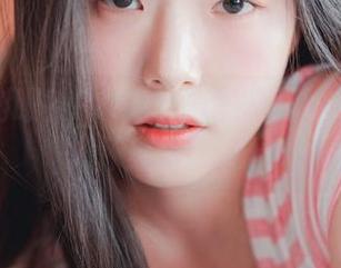 光线太刺眼？Pia(피아)的夏日cos写真让人怀疑人生啊！