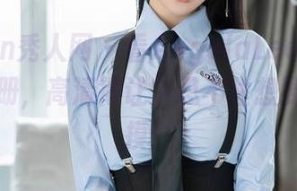 Xiuren秀人网 – 看AngelaLee李玲的毛衣图册，高清得让人忍不住想要轻轻触摸！