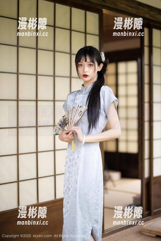 Xiuren秀人网 - 时尚界的新宠：大白兔吖豹纹照，更新图片，让我心动不已