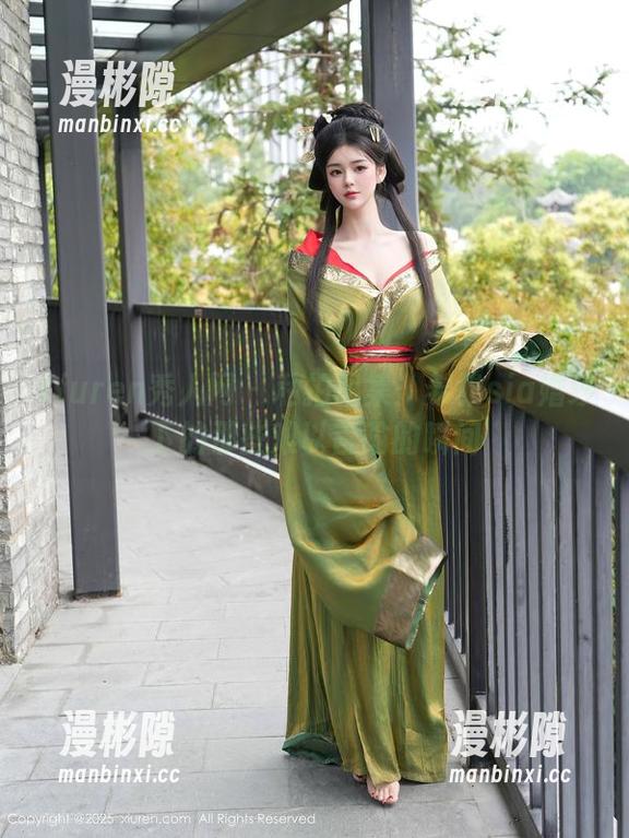 Xiuren秀人网 - 私拍图集：希雅sia婚纱下的那些难以言喻的瞬间
