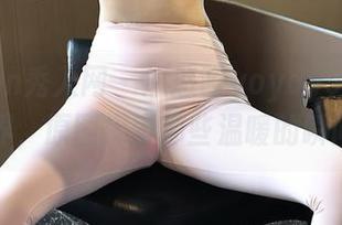 Xiuren秀人网 – 悠悠酱yoyoyo的白丝世界，原图探索那些温暖的瞬间！
