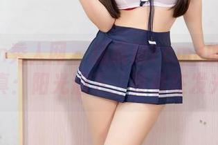 Xiuren秀人网 – 杨晨晨Yome的少女写真：阳光洒下，青春在发光