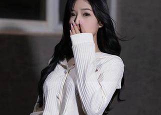 Xiuren秀人网 – 无圣光和服合集：和谢小蒽一起探寻那些不为人知的瞬间