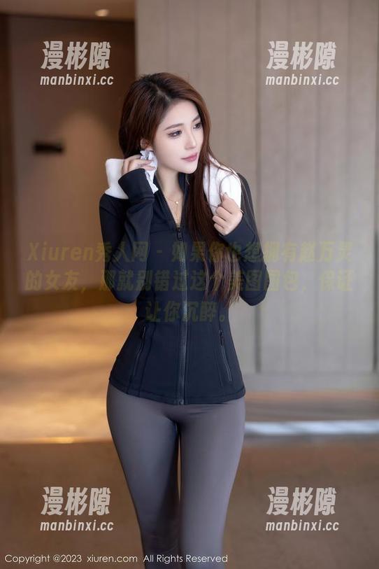 Xiuren秀人网 - 如果你也想拥有赵万灵的女友，那就别错过这个美图图包，保证让你沉醉。