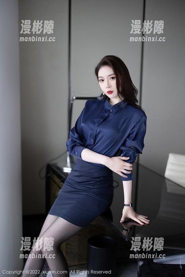 Xiuren秀人网 - 图册里的故事，陈梵妮Fanny学姐带我去感受四季变换。