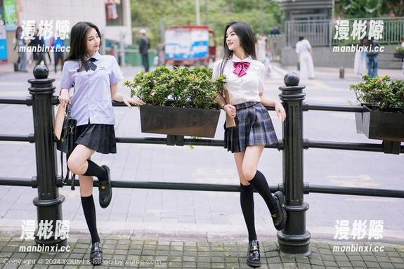 YouMi尤蜜荟 - 娇喘JC，粉色梦中精灵，全套写真唤醒你的想象力！