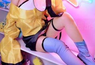 当ZinieQ遇上JaneDoe，碰撞出全套写真火花！