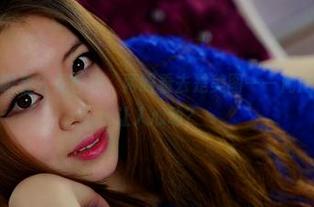 pans – 一眼看去是校服，两眼看去是美图——淘淘的照片缘何让人心动？