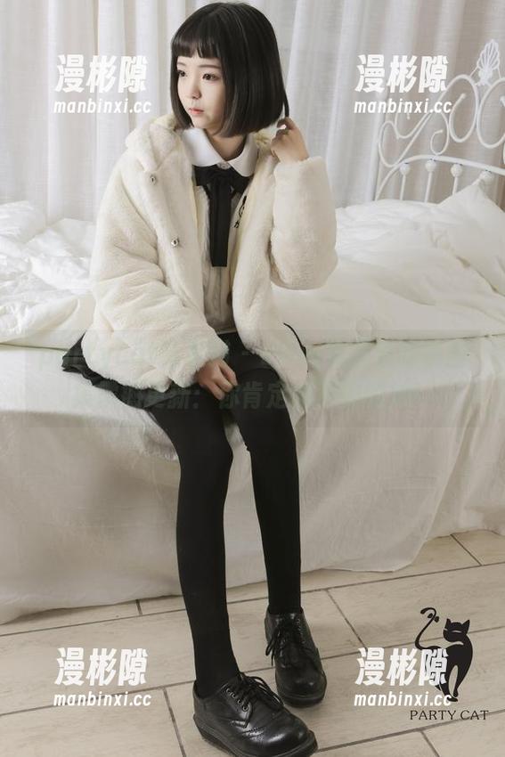 partycat轰趴猫 - Ellie艾栗栗眼镜图集震撼更新：你肯定想不到的她！