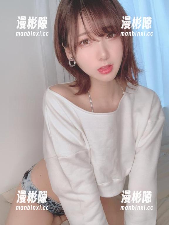 最新图包速递！けん研女王说：别拿小手拍大腿，我可是有备而来！