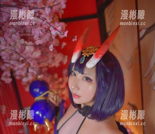 探索サク(saku)的Fantia奇境：2021年高清写真集，图片里的神秘氛围让人沉醉！