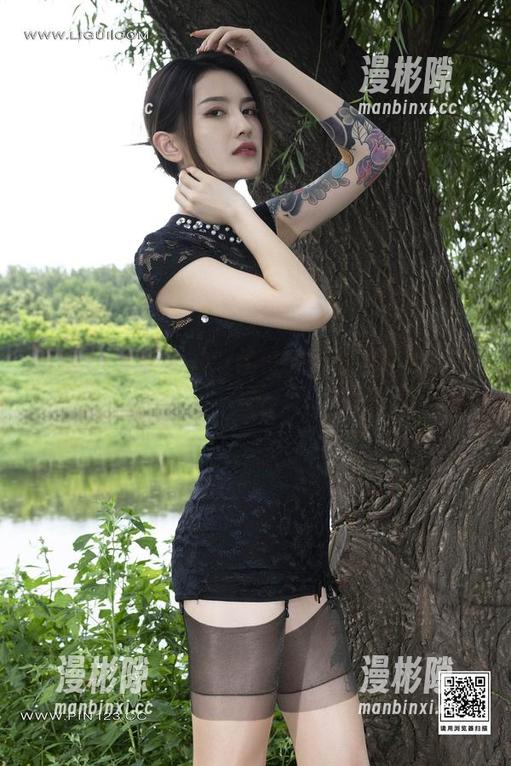 丽柜 - 一探究竟！佳怡的原图私房女孩故事