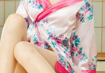 丽柜 – 兔子眼镜的梦幻图库：不一样的视角作品
