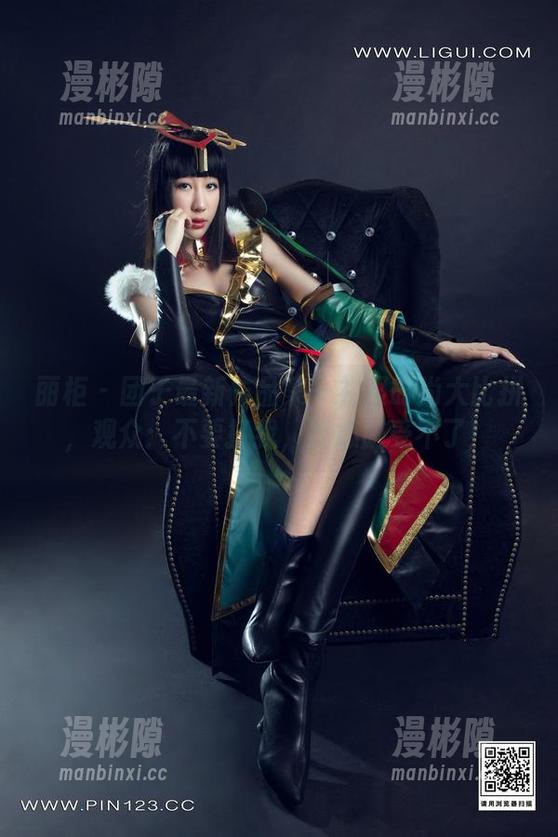 丽柜 - 团子最新作品集—礼服时尚大比拼，观众：不要打我，我心脏受不了！