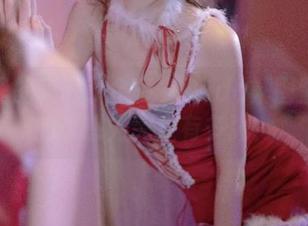 图册里的秘密：余多多Dudu氛围紫皇女的诱惑力究竟有多强？