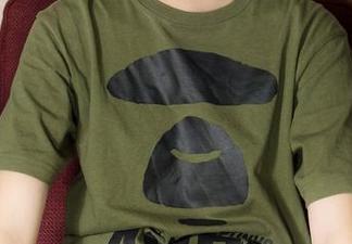 克拉女神 – 在姜璐的私房照片中，美腿是一种无声的诱惑