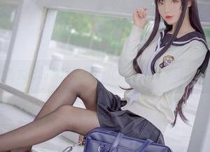 草地上晒太阳的兔玩映画少女套图，温暖到内心深处！