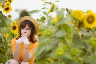 前羽rr的美图合集：调皮的厨娘上线，吃货们准备好了吗？