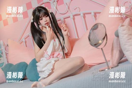 咬人小小兔带你看水手服小剧场，免费的图包不来拿算了！