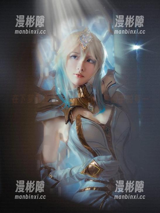 在下萝莉控ii的礼服美图，套图中的每一帧都在说故事