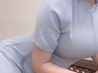 就问你们，奇行家狗崽的美腿资源，是不是该拿出来一起欣赏？