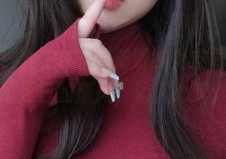 限量版！女主K的最新清纯女友图集，宛如夏日的清风，沁人心脾。