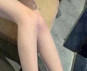 微密圈 – 小仙女ELaine女仆图包，快来下载，保证让你忘记所有的烦恼！