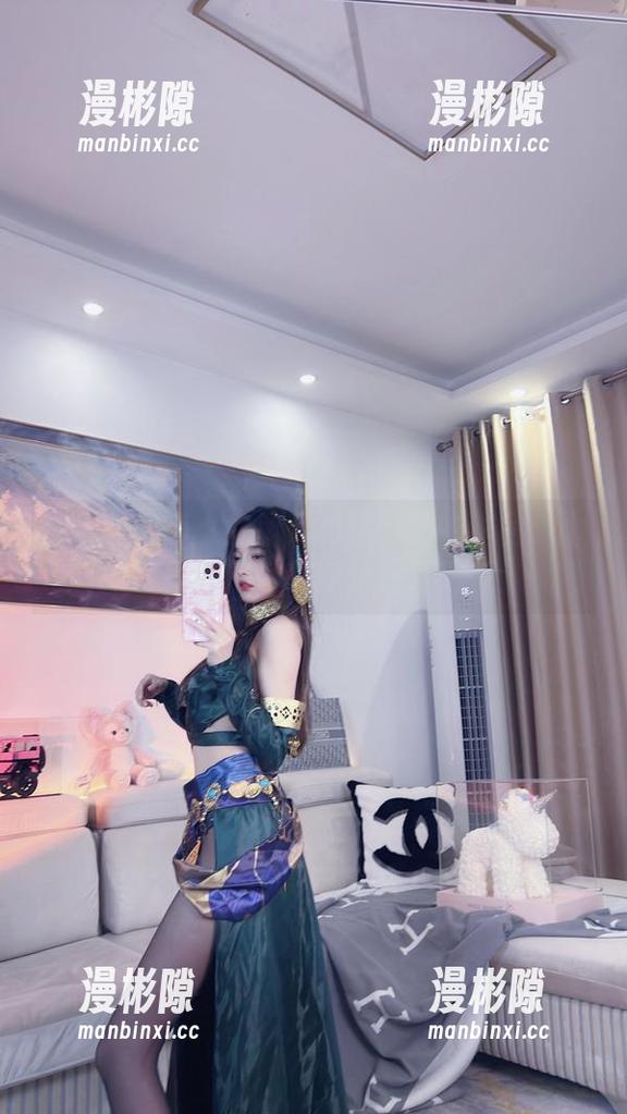 图库里的小小奶瓶儿和她的睡衣作品：比我自己都想穿的一身！