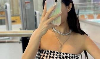 微密圈 – 小猫咪ck与网袜的经典组合，合集里每一张都像在低语
