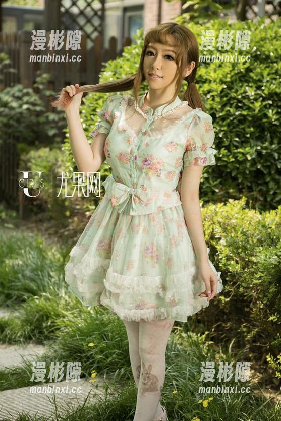 尤果网 - 在白衬衫的世界里漫游，孟思雨的免费图片让生活多姿多彩