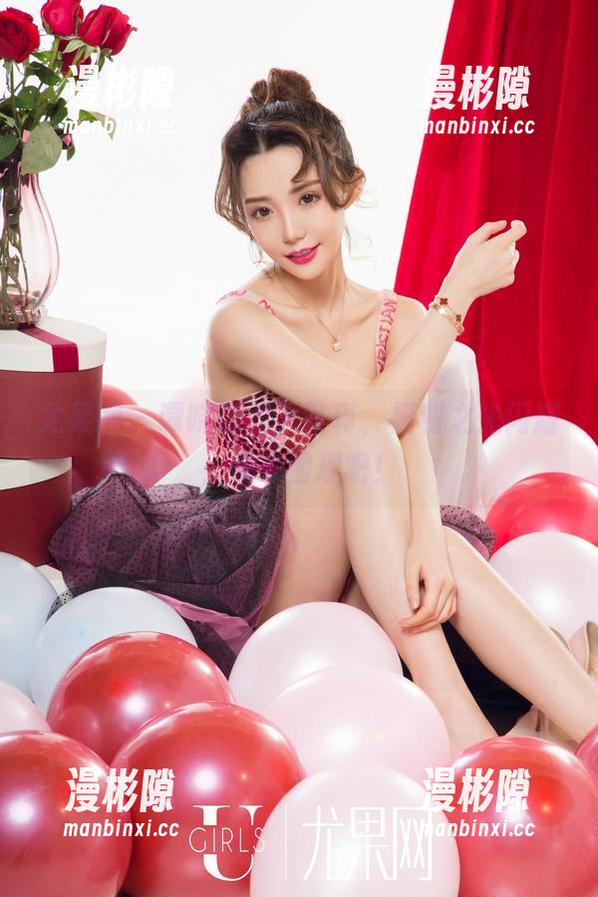 尤果网 - 谭晓彤双人写真，福利之光闪耀，快来围观吧！