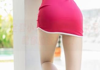 尤蜜荟 – 全套小海臀Rena修女写意：下载你的欲望吧！
