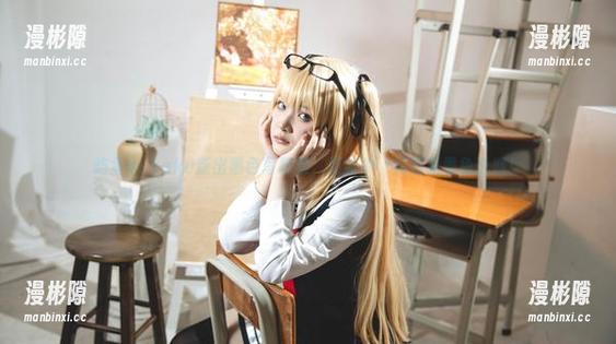 屿鱼yukako新出黑色写真集，更新中，简直是墨色诱惑！