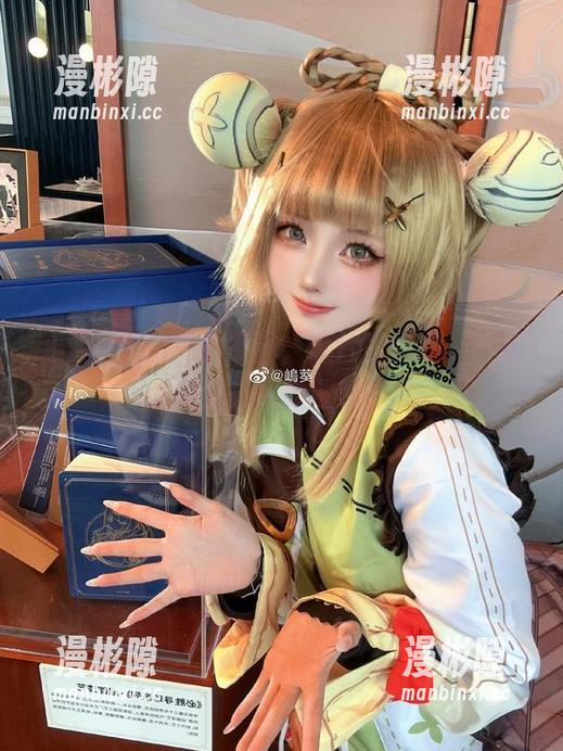 看完嶋葵的皮衣原图，照片里的那一瞬间简直让人想收藏！