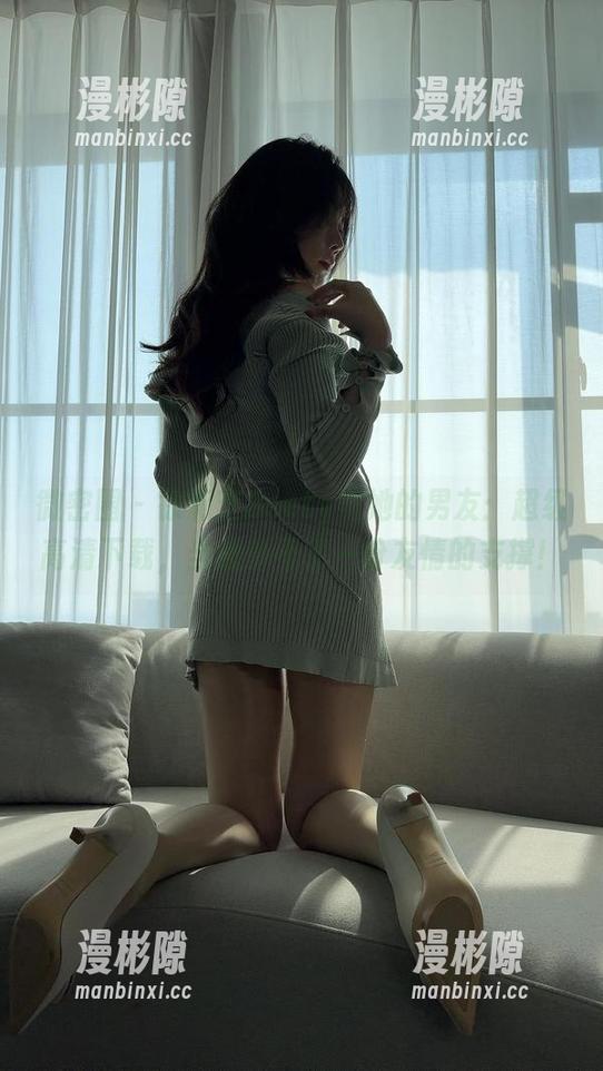 微密圈 - 徐莉芝Booty与她的男友：超级高清下载，当然少不了一份友情的支撑！