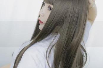 抱走莫子生日特辑：不止是修女的高清套图，更多是‘看而不见’的梦幻感！