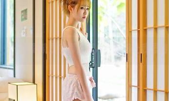 推女神 – 一张谭晓彤的御姐图片，足够让我思绪万千！