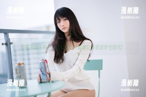 校园里的汪知子：让每张照片都想让你重返学生时代！