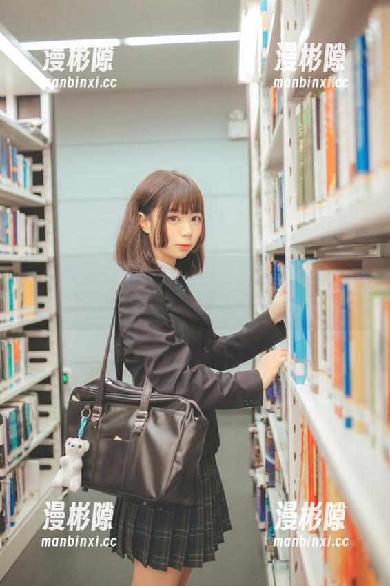 观看疯猫ss的裤里丝图包，准备好被惊艳了么？