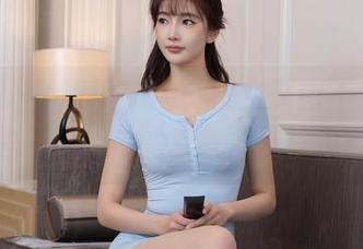 秀人网 – M梦baby，镂空美图不是空灵，而是直击心底的柔软，在线追随吧！