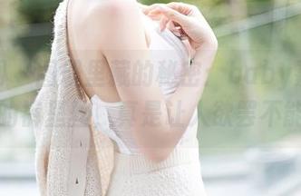 秀人网 – 图册里藏的秘密：baby嘉茵与她的裤里丝，真是让人欲罢不能！
