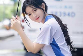 秀人网 – 一起看看南初妹妹的圣诞写真全集，简直就是冬日梦幻！