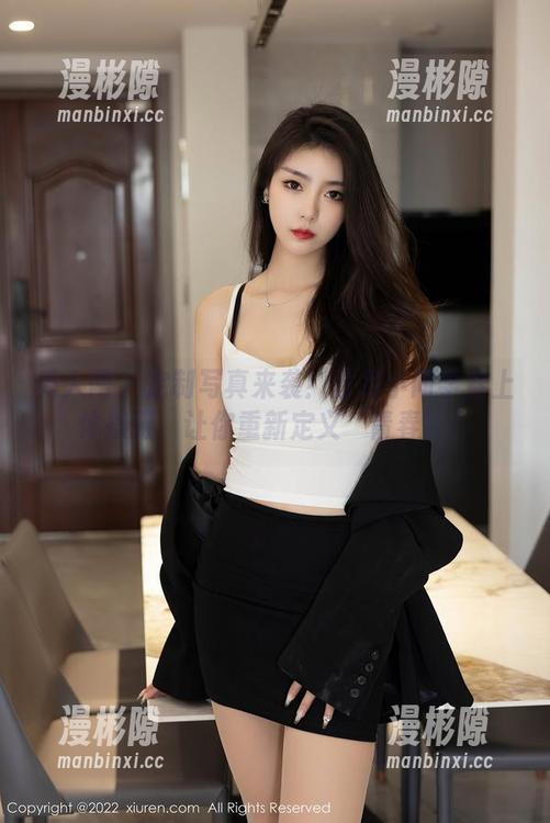 秀人网 - 定制写真来袭！古月小同学穿上体操服，让你重新定义‘青春’！