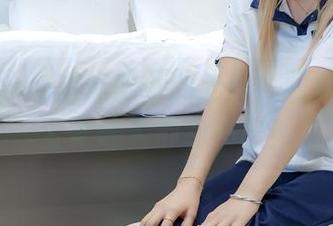 绮梦摄影 – 体操服下的光影，阿琳的写真全集让人心动不已！