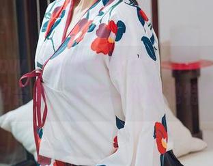 花漾show – 私拍大揭密：Cris_卓娅祺姐姐的合集，来感受她的独特气场！
