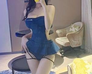 微密圈 – 波点之舞：葛征如何用一组写真让吊带袜成为聚焦点，绝对不要错过！