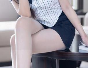 语画界 – 空姐制服私房资源库，程程程的甜美航班图集